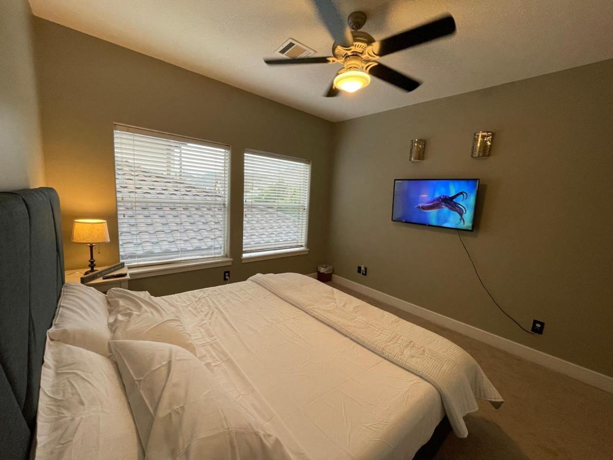 Wanderlust Villa Near Galleria Mall Houston Bagian luar foto